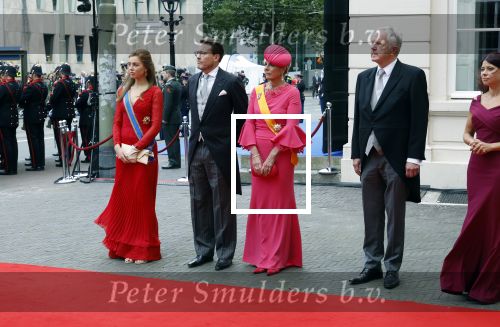 Den Haag 17 september 2024
Prinsjesdag 2024 met aanwezig namens de koninklijke familie , Koning Willem Alexander Koningin Maxima Prinses Amalia Prinses Alexia Prins Constantijn en Prinses Laurentien.