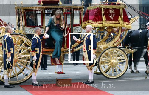 Den Haag 17 september 2024
Prinsjesdag 2024 met aanwezig namens de koninklijke familie , Koning Willem Alexander Koningin Maxima Prinses Amalia Prinses Alexia Prins Constantijn en Prinses Laurentien.