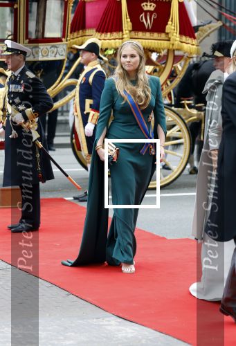 Den Haag 17 september 2024
Prinsjesdag 2024 met aanwezig namens de koninklijke familie , Koning Willem Alexander Koningin Maxima Prinses Amalia Prinses Alexia Prins Constantijn en Prinses Laurentien.