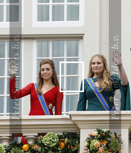 Den Haag 17 september 2024
Prinsjesdag 2024 met aanwezig namens de koninklijke familie , Koning Willem Alexander Koningin Maxima Prinses Amalia Prinses Alexia Prins Constantijn en Prinses Laurentien.