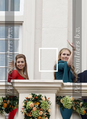 Den Haag 17 september 2024
Prinsjesdag 2024 met aanwezig namens de koninklijke familie , Koning Willem Alexander Koningin Maxima Prinses Amalia Prinses Alexia Prins Constantijn en Prinses Laurentien.