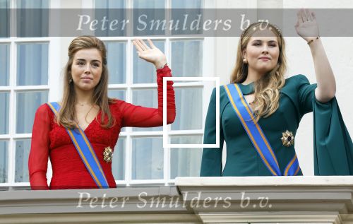 Den Haag 17 september 2024
Prinsjesdag 2024 met aanwezig namens de koninklijke familie , Koning Willem Alexander Koningin Maxima Prinses Amalia Prinses Alexia Prins Constantijn en Prinses Laurentien.