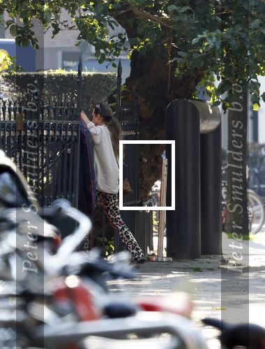 Amsterdam 21 september 2024
Priscilla Nasi en Kevin v Ree trouwen in het College Hotel .oa aanwezig Robert halewijn Evert Santegoeds Gerard Joling Wino Omtzigt Guido Spek en andere gasten . Priscilla en Kevin arriveren in zijn bus die hij metr zijn werk gebruikt