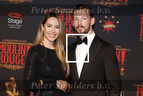 Utrecht 19 september 2024
Premiere Moulin Rouge in het Beatrix theater. regilio Tuur kwam met vrienden