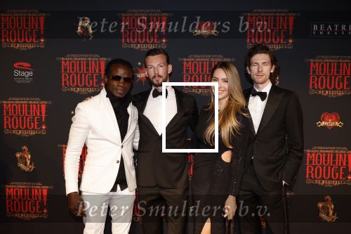 Utrecht 19 september 2024
Premiere Moulin Rouge in het Beatrix theater. regilio Tuur kwam met vrienden