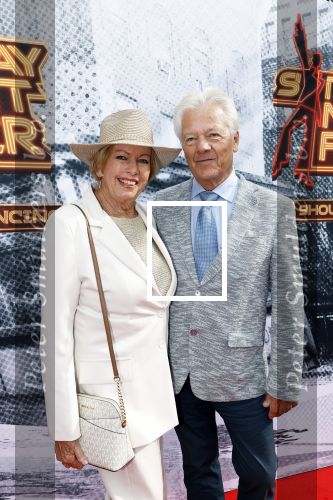 Den Bosch 29 september 2024
Premiere Saturday night fever in de Parade in Den Bosch . Ria Valk met partner