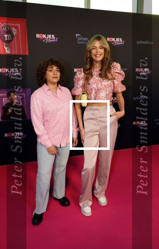 Den Bosch 28 september 2024
Premiere Rokjesdag in de Brabant hallen met in de cast oa Abbey Hoes, Leo Alkemade, Brigitte Heitzer, Lykele Muus, Bertrie Wierenga en Kiefer Zwart.Daarnaast zijn er onder meer rollen weggelegd voor Sinan Eroglu, Peter Bolhuis, Tineke Schouten, Patrick Martens en Maaike Martens. Rikkie Kolle