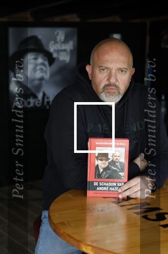 Noorden Nieuwkoop 13 september 2024
Robert de Waal heeft een nieuwe boek over Andre Hazes geschreven.