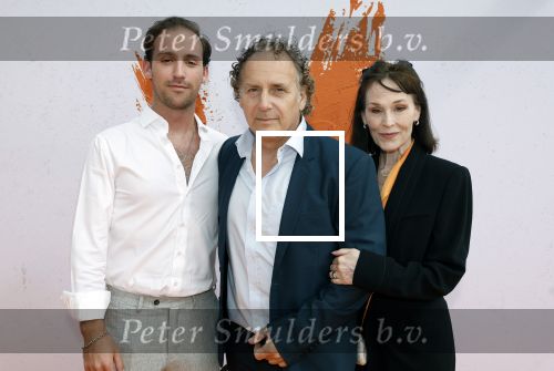 Katwijk 8 september 2024
Premiere Soldaat van Oranje in de Hangaar . Robin de Levita met zijn vrouw en zoon