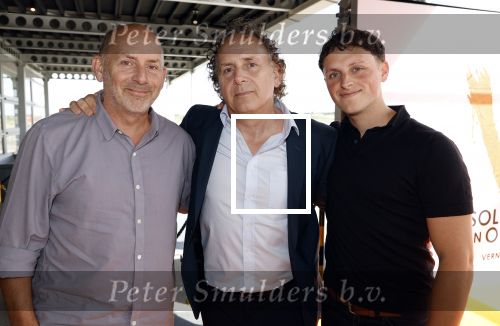 Katwijk 8 september 2024
Premiere Soldaat van Oranje in de Hangaar . Robin de Leviata met broer Alain de Levita en zijn zoon