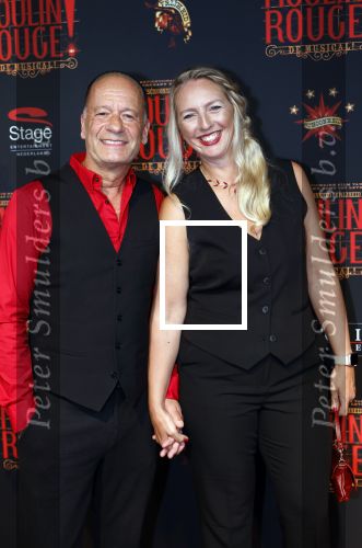 Utrecht 19 september 2024
Premiere Moulin Rouge in het Beatrix theater. Ron Boszhard met vriendin Herald Alofs en de ouders van Carlo Boszhard
