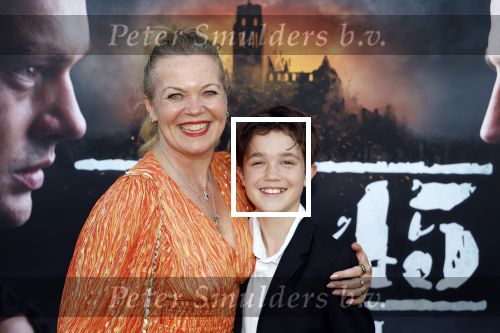 Barneveld 21 september 2024
Premiere Musical 40-45 . Roos Schlikker met haar zoon