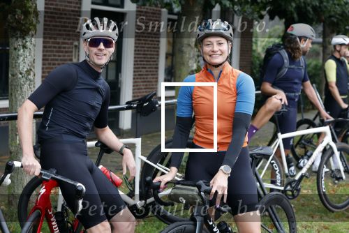 Blaricum 4 september 2024
Fietstocht met allemaal specialized S Works fietsen vanaf Blushing Blaricum van Gordon .
Oa doen mee , Winston Gerschtanowitz Louis Talpe Mark Tuitert Laurens ten Dam Roxane Knetemann Thomas v d Vlucht Johan Museeuw Thomas Dekker Ireen Wust Erben Wennemars  Joy Beune en haar partner Kjeld Nuis .
Roxane Knetemann en Thom v Dulmen