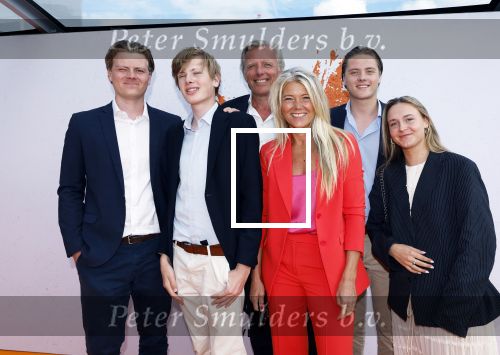 Katwijk 8 september 2024
Premiere Soldaat van Oranje in de Hangaar . Sandra Ysbrandy kwam met haar man en kinderen
