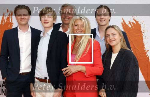 Katwijk 8 september 2024
Premiere Soldaat van Oranje in de Hangaar . Sandra Ysbrandy kwam met haar man en kinderen