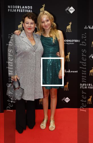 Utrecht 27 september 2024
Uitreiking gouden kalveren in de schouwburg van Utrecht. Sharon Dijksma met haar dochter