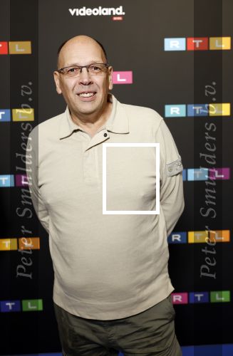 Schiphol 31 september 2024
Winterpresentatie RTL / Videoland in een tent achter Hotel v d Valk bij Schiphol . Simon de Waal