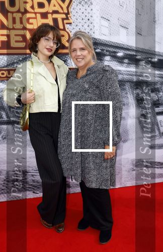 Den Bosch 29 september 2024
Premiere Saturday night fever in de Parade in Den Bosch . Sophie Bouquet met moeder