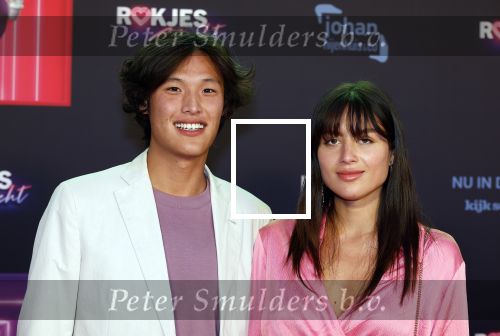 Den Bosch 28 september 2024
Premiere Rokjesdag in de Brabant hallen met in de cast oa Abbey Hoes, Leo Alkemade, Brigitte Heitzer, Lykele Muus, Bertrie Wierenga en Kiefer Zwart.Daarnaast zijn er onder meer rollen weggelegd voor Sinan Eroglu, Peter Bolhuis, Tineke Schouten, Patrick Martens en Maaike Martens. Sophie Ousri