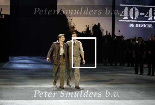 Barneveld 21 september 2024
Premiere Musical 40-45 met in de hoofdrollen Soy Kroon Dorian Bindels Niniane Everaert Gaia Aikman Babette v Veen Sjoerd Pleijsier en Kees Boot .