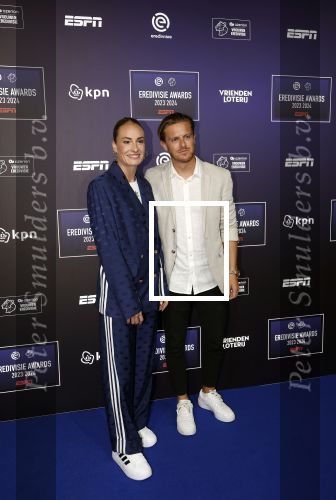 Utrecht 2 september 2024
Voetballer van het jaar verkiezing  van ESPN in de Fabrique in Utrecht. Tessa Wullaert met partner