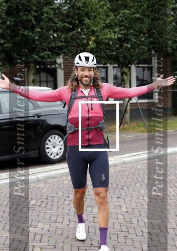 Blaricum 4 september 2024
Fietstocht met allemaal specialized S Works fietsen vanaf Blushing Blaricum van Gordon .
Oa doen mee , Winston Gerschtanowitz Louis Talpe Mark Tuitert Laurens ten Dam Roxane Knetemann Thomas v d Vlucht Johan Museeuw Thomas Dekker Ireen Wust Erben Wennemars  Joy Beune en haar partner Kjeld Nuis .