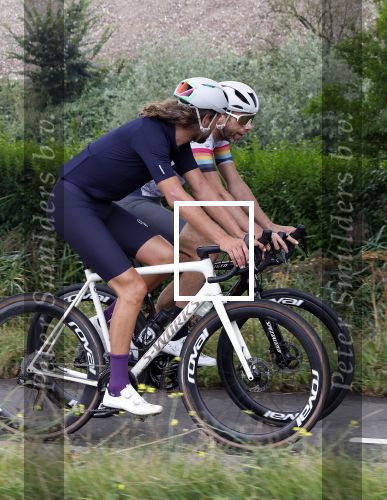 Blaricum 4 september 2024
Fietstocht met allemaal specialized S Works fietsen vanaf Blushing Blaricum van Gordon .
Oa doen mee , Winston Gerschtanowitz Louis Talpe Mark Tuitert Laurens ten Dam Roxane Knetemann Thomas v d Vlucht Johan Museeuw Thomas Dekker Ireen Wust Erben Wennemars  Joy Beune en haar partner Kjeld Nuis .