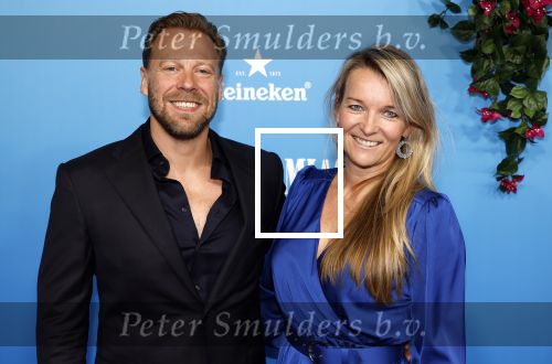 Rotterdam 27 september 2024
Premiere Mamma mia the party in  Schiecentrale. Tim Klijn met zijn vrouw