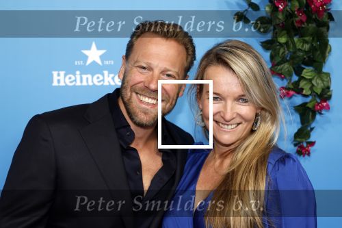 Rotterdam 27 september 2024
Premiere Mamma mia the party in  Schiecentrale. Tim Klijn met zijn vrouw