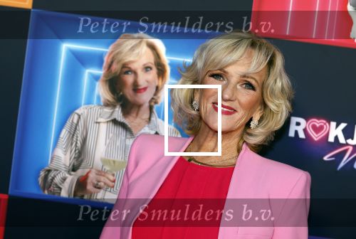 Den Bosch 28 september 2024
Premiere Rokjesdag in de Brabant hallen met in de cast oa Abbey Hoes, Leo Alkemade, Brigitte Heitzer, Lykele Muus, Bertrie Wierenga en Kiefer Zwart.Daarnaast zijn er onder meer rollen weggelegd voor Sinan Eroglu, Peter Bolhuis, Tineke Schouten, Patrick Martens en Maaike Martens.