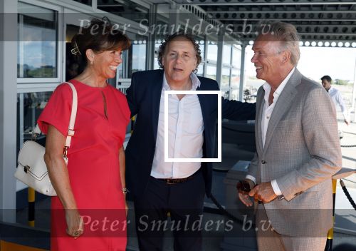 Katwijk 8 september 2024
Premiere Soldaat van Oranje in de Hangaar .Tom Egbers kwam met zijn v rouw Janke Dekker
