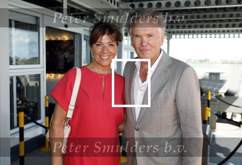 Katwijk 8 september 2024
Premiere Soldaat van Oranje in de Hangaar .Tom Egbers kwam met zijn v rouw Janke Dekker