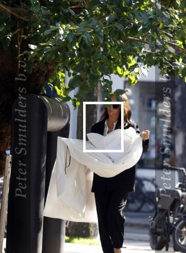 Amsterdam 21 september 2024
Priscilla Nasi en Kevin v Ree trouwen in het College Hotel .oa aanwezig Robert halewijn Evert Santegoeds Gerard Joling Wino Omtzigt Guido Spek en andere gasten . Trouwjurk wordt gebracht