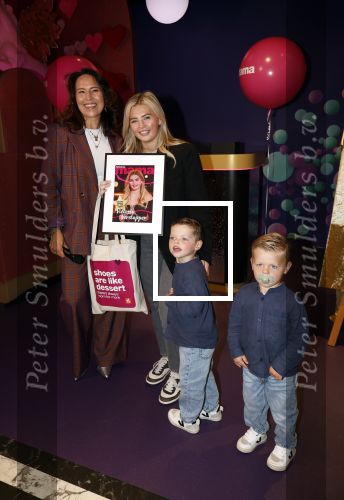 Amsterdam 11 september 2024
Fabulous Mama awards in All out in Amsterdam. Victoria Verstappen kwam met haar drie kinderen