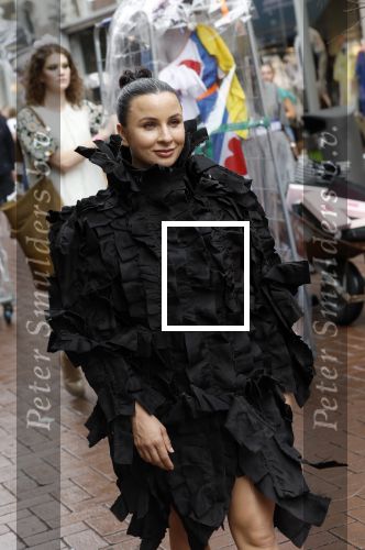 Amsterdam 3 september 2024
Opening van de Amsterdam Fashion Week AFW met een catwalk voor de Linda Foundation.
O.A. liepen mee , Worthy de Jong Winonah de Jong Dyantha Brooks Anouk Smulders Fockeline Ouwerkerk Dyanne Beekman Irene v d Laar Carolien Spoor Victoria Koblenko Zineb Fallouk Quinty Trustfull Tanja Jess Susan Visser IOris v Lunenberg Lauren Verster Marlijn Werdenburg Dani Bles Isa Hoes Anita Witzier Merel Westrik Hilmar Mulder Imanuelle Grives Vivian Slingerland (met dochter) en Hadewich Minis. Noa Vahle was aanwezig namens de Linda Foundation.