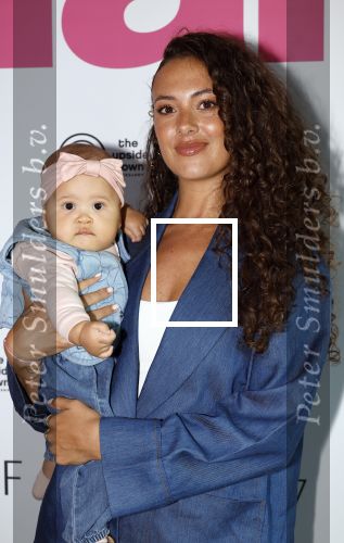 Amsterdam 11 september 2024
Fabulous Mama awards in All out in Amsterdam. Zoey Ivory kwam met moeder en haar baby