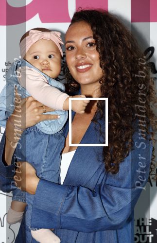 Amsterdam 11 september 2024
Fabulous Mama awards in All out in Amsterdam. Zoey Ivory kwam met moeder en haar baby