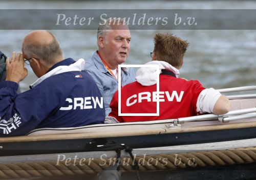 Amsterdam 24 augustus 202
Prins Maurits en Prinses MarilÃ¨ne hebben drie kinderen: Anna (geboren in 2001), Lucas (geboren in 2002), en Felicia (geboren in 2005). Hun volledige achternaam is Van Lippe-Biesterfeld van Vollenhoven . Prins Maurits neemt met zijn gezin de Vlootschouw af tijdens de laatste dag van Sail. Ze varen met de Groene Draeck. Albert Nieboer