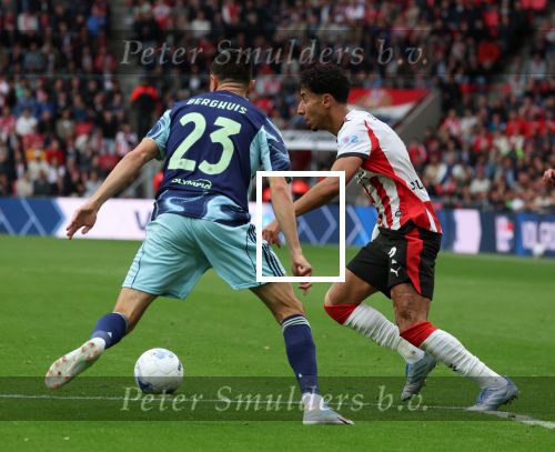 Eindhoven, 21 September 2025
PSV-AJAX, Eindstand 2-2
Kompetitie seizoen 2025-2026
Anass Salah-Eddine met Steven Berghuis