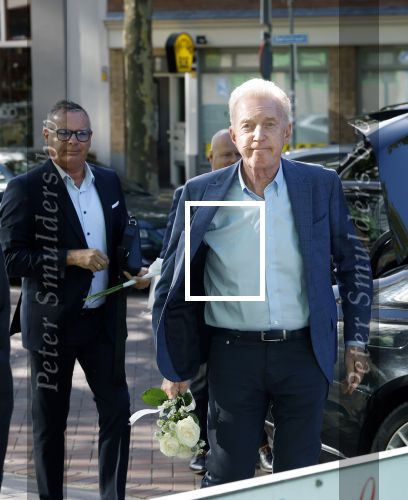 Rotterdam 22 september 2025
Herdenkingsbijeenkomst voor Joke Bruijs in Theater Walhalla . Andre v Duin met partner