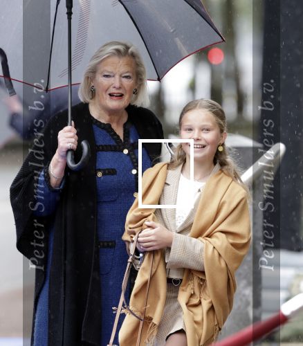 Den Haag 16 september 2025
Prinsjesdag 2025 in Den Haag . Ankie Broekers Knol met kleindochter