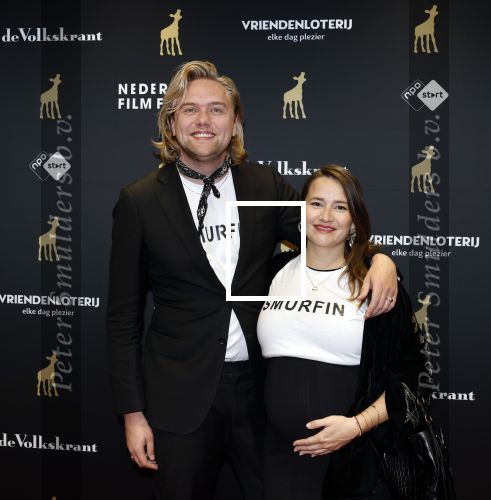 Utrecht 26 september 2025
Premiere voor de meisjes tijdens openingsavond Filmdagen Utrecht 2025 in de stadsschouwburg . Barbara Sloesen zwanger met partner Joost Hofman
