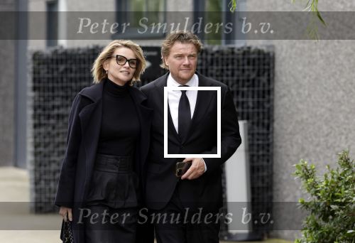 Rotterdam 20 september 2025
Crematie Gerard Cox bij crematorium de Hoeksche Waard. bastiaan ragas en Tooske Ragas