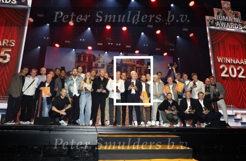Tilburg 29 september 2025
Buma prijzen worden uitgereikt in 013 in Tilburg . Alle prijswinnaars waaronder Andre v Duin Yves Berendse John Dirne Billy Dans Samuel Welten ea