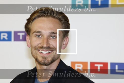 Hilversum 27 augustus 2025
De deelnemers van Expeditie Robinson 2025 zijn Nordin Besling
Matyas Bittenbinder
Demi de Boer
Yesim Candan

Vincent Croiset
Roos Dickmann
Koen Pieter van Dijk
Kevin Hassing
Roelof Hemmen
Camiel Kesbeke
Twan Kuyper
Amije Roos van der Laan
Stefania Liberakakis
Robin Martens
Churandy Martina
Florentien van der Meulen
Linda Wagenmakers
Marieke Westenenk
Lies Zhara
De presentatie is in handen van Nicolette Kluijver en Edson da Graca