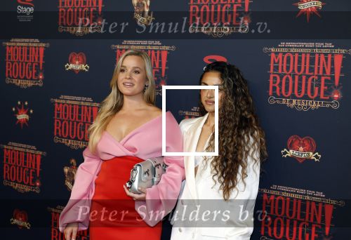 Utrecht 19 september 2025
1 jaar Moulin Rouge in het Beatrix theater. carola Kirschbaum kwam met een vriendin