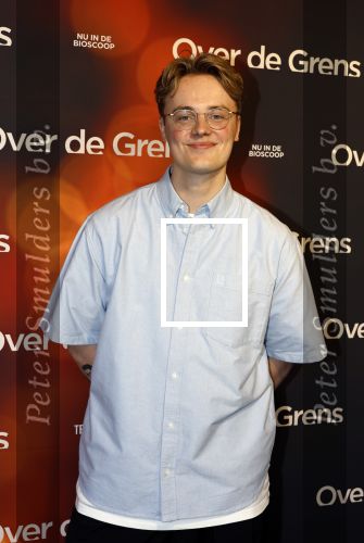 Amsterdam 26 augustus 2025
Premiere over de Grens in het vondelpark . De cast bestaat uit Manuel Broekman Jasmine Sendar Nienke Plas Vincent Banic en Elisabeth Puglia. Duncan Tromp