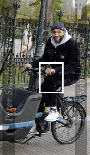 Amsterdam 26 september 2025
Edson da Graca op de bakfiets in Amsterdam.