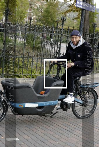 Amsterdam 26 september 2025
Edson da Graca op de bakfiets in Amsterdam.