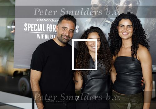 Soest 12 september 2025
Presentatie Special Forces Vips met oa Djarno Hofland Cherry Ann Person Jody Bernald Fajah Lourens Rachel John Farja Farvardin (Fawrynotsawry) Dylan Hoogerwerf Nikki Koppedraaijer  Matthijs Groenevelt Dennis Kok Bas Kremer en Erik Wegenwijs . De presenatie was in het Nationaal Militair Museum .
